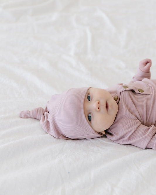 Blush Ribbed Hat & Swaddle Bundle